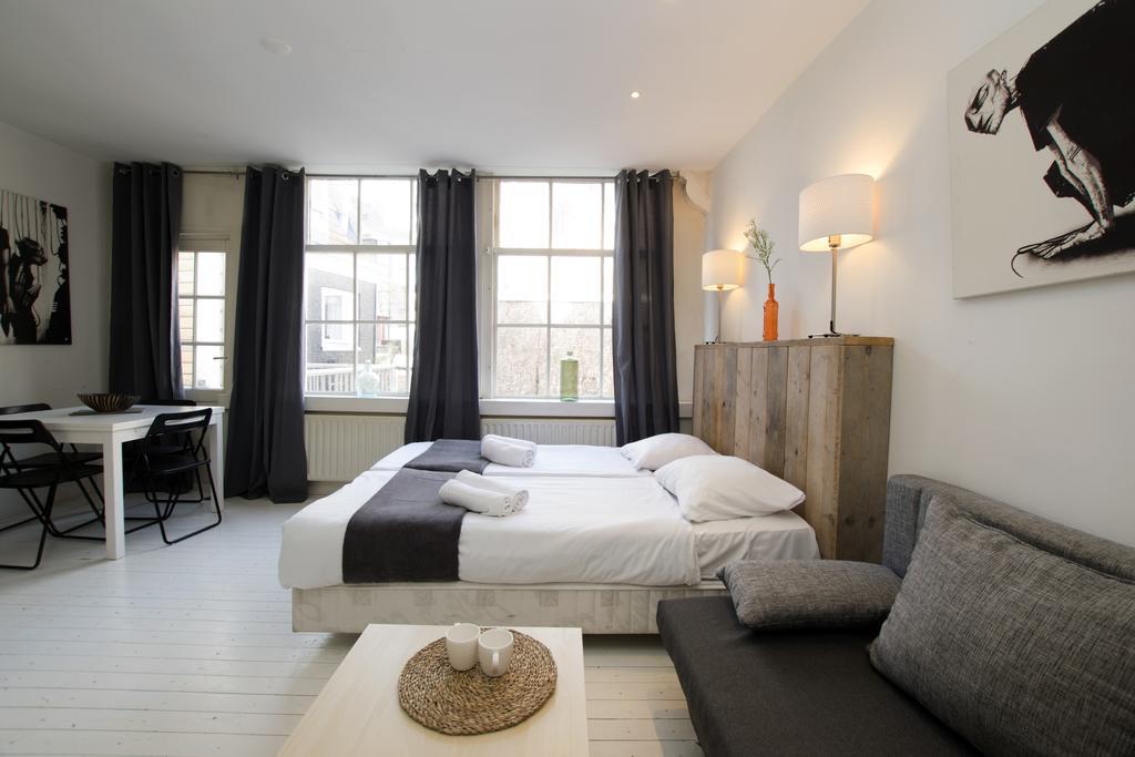 Bed and Breakfast Amsliving Amsterdam Zewnętrze zdjęcie
