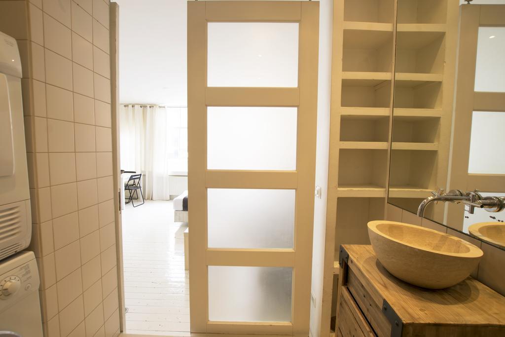 Bed and Breakfast Amsliving Amsterdam Zewnętrze zdjęcie